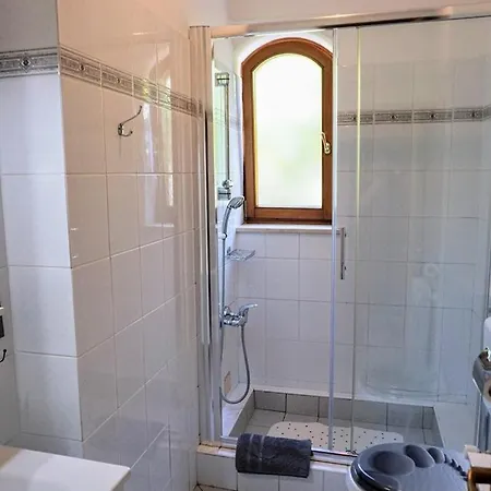 Stefica Guest house 3*