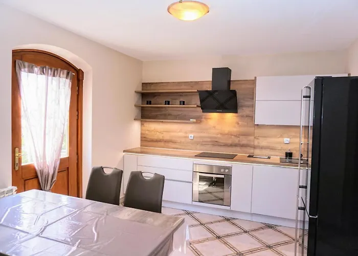 Stefica Gostinjska kuća